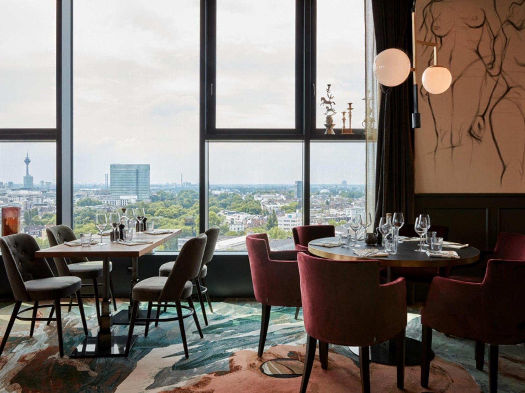 Hotel 25hours Tour Düsseldorf