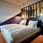 25Hours Hotel Das Tour