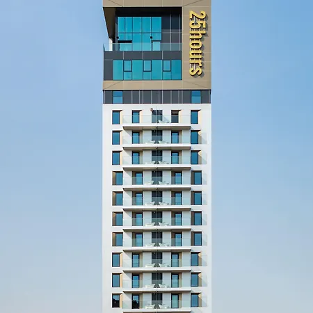 Hotel 25hours Tour Dusseldorf