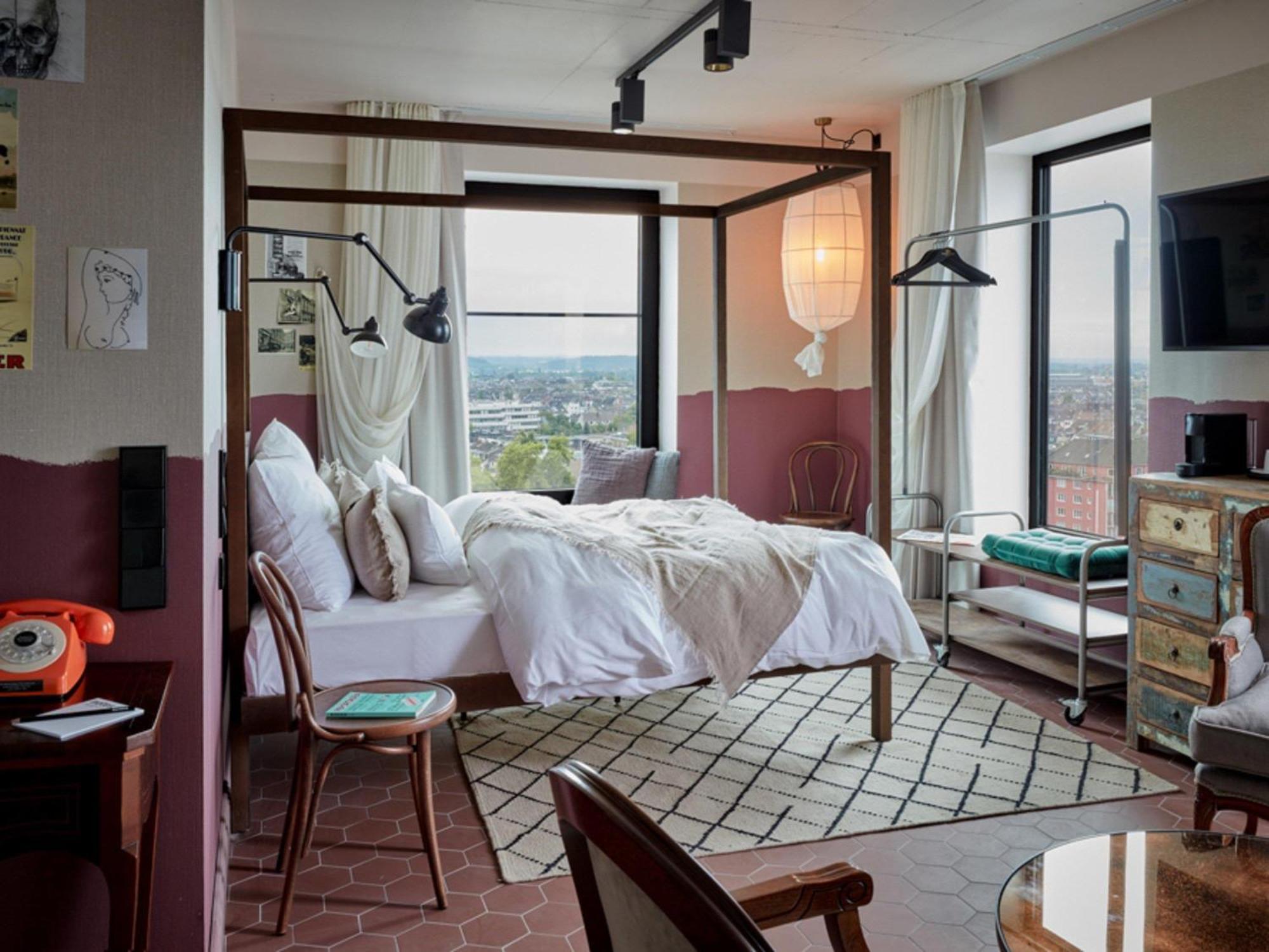 25hours Tour 4* Dusseldorf