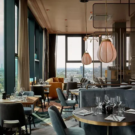 25hours Tour Hotel Dusseldorf